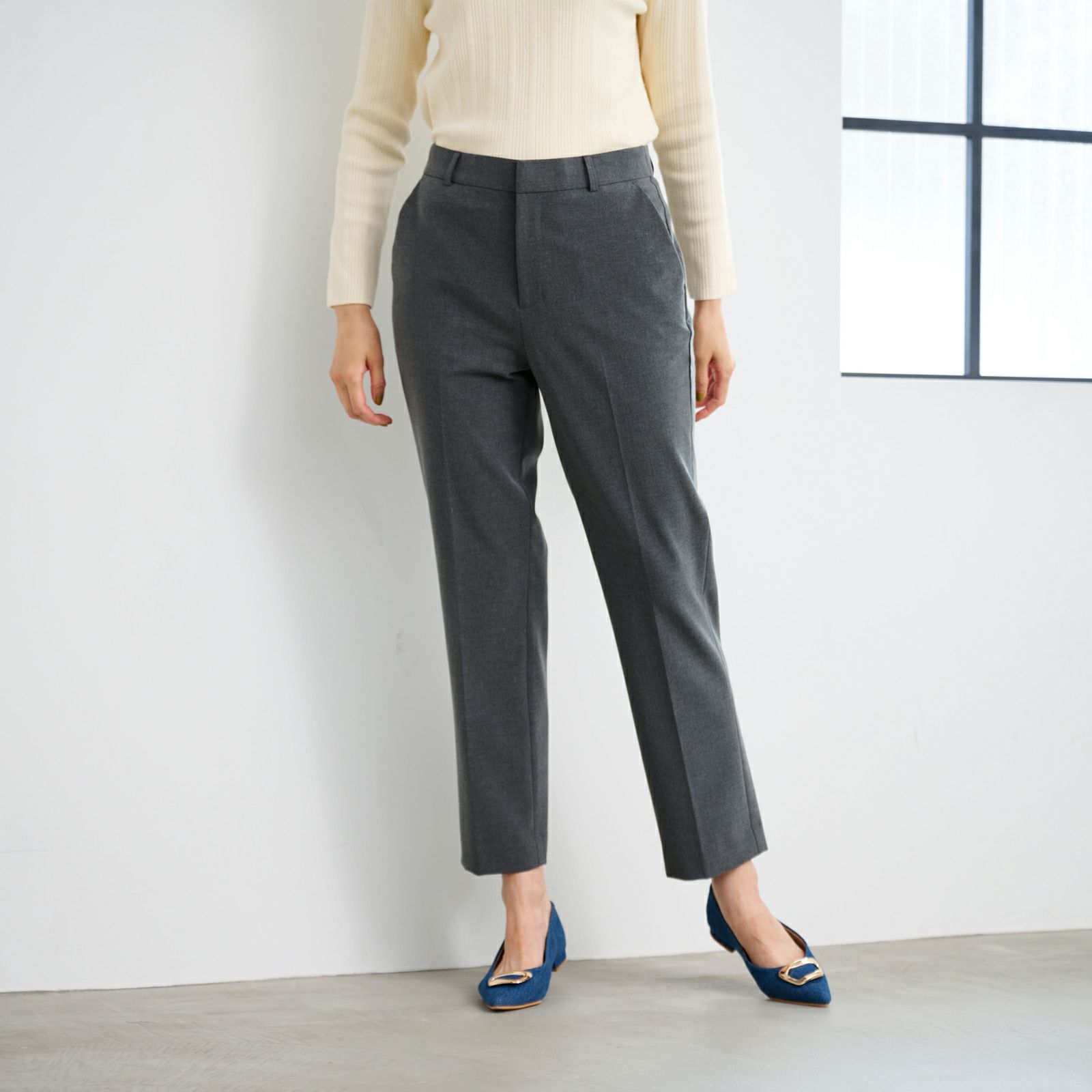 イージーケアストレートパンツ