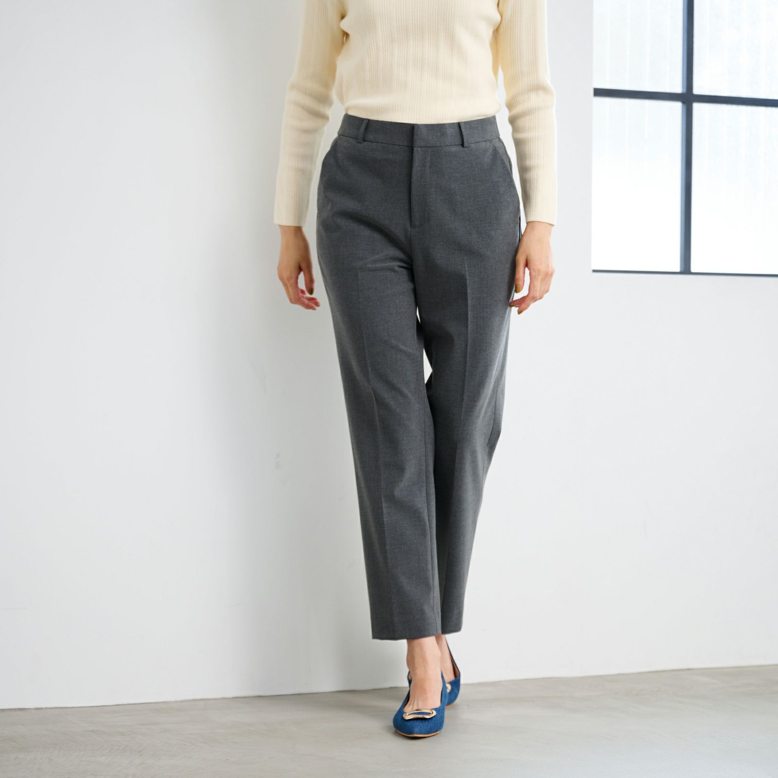 イージーケアストレートパンツ