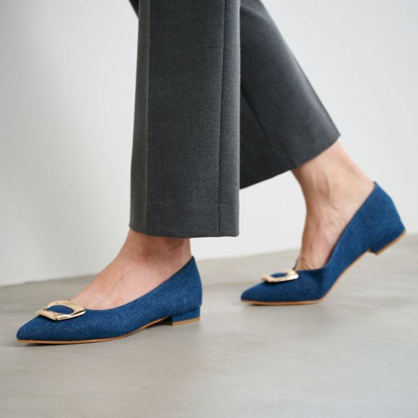 イージーケアストレートパンツ