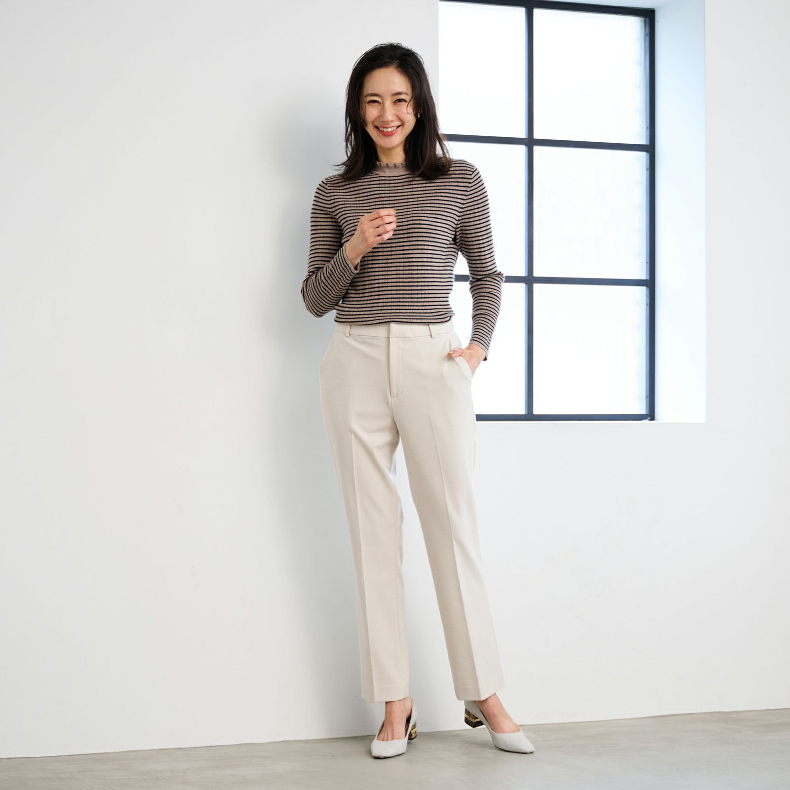 イージーケアストレートパンツ