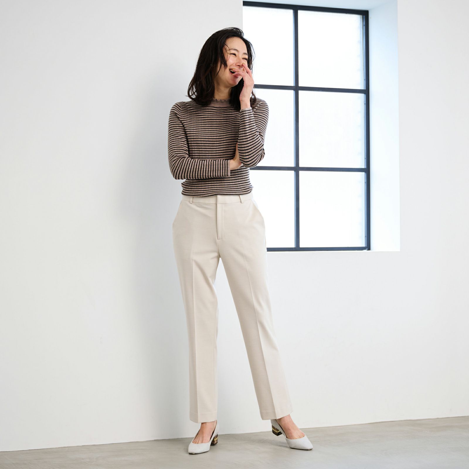 イージーケアストレートパンツ