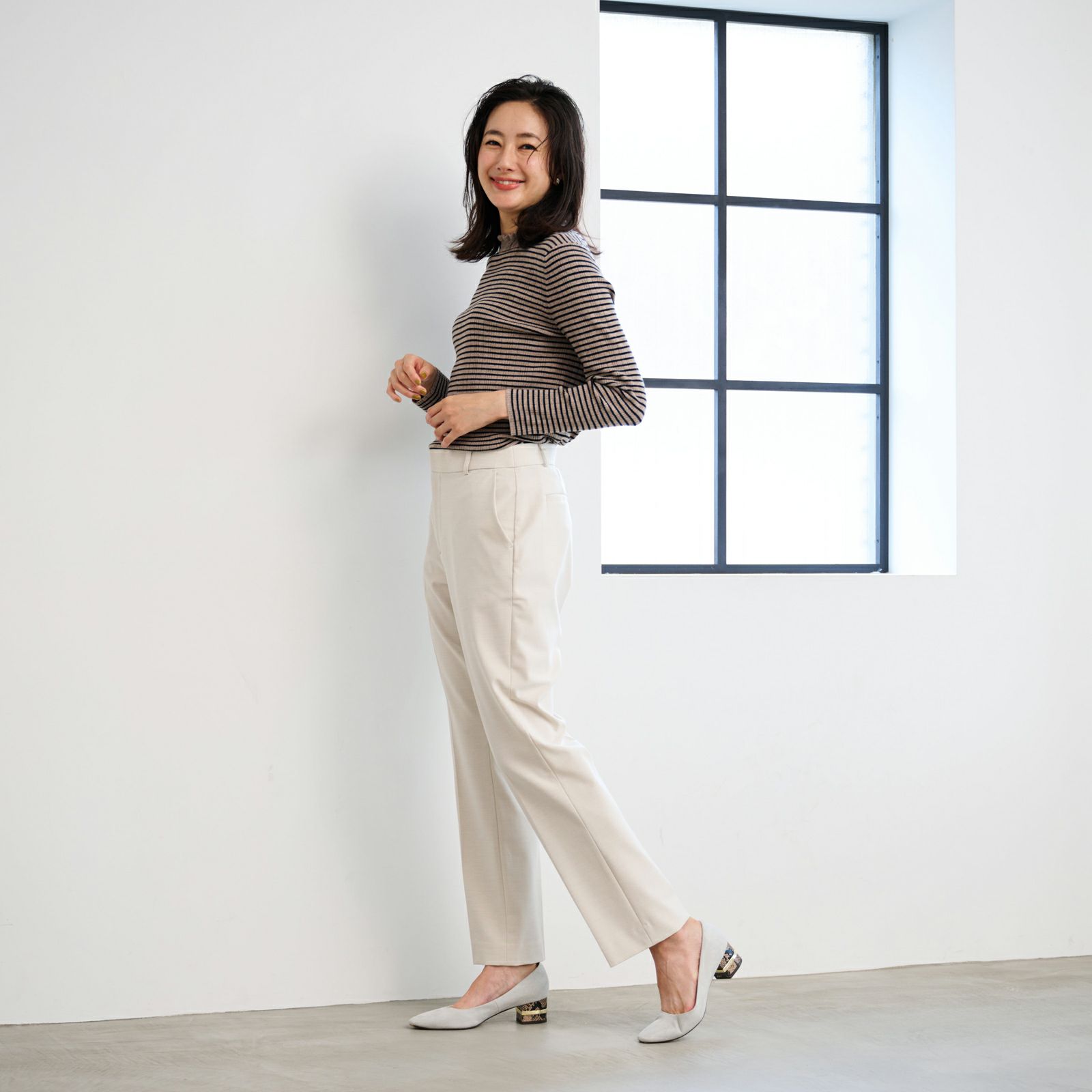 イージーケアストレートパンツ