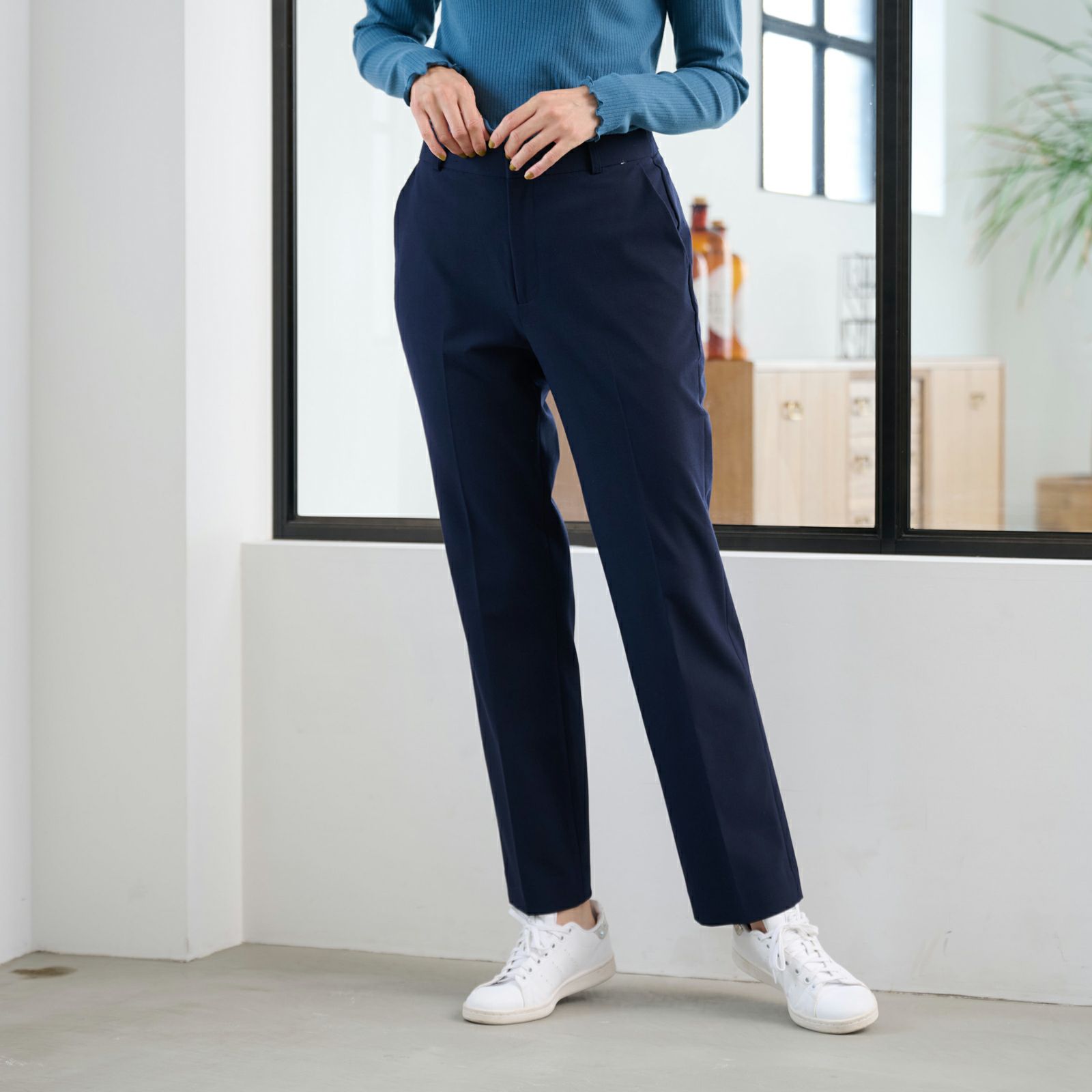 イージーケアストレートパンツ