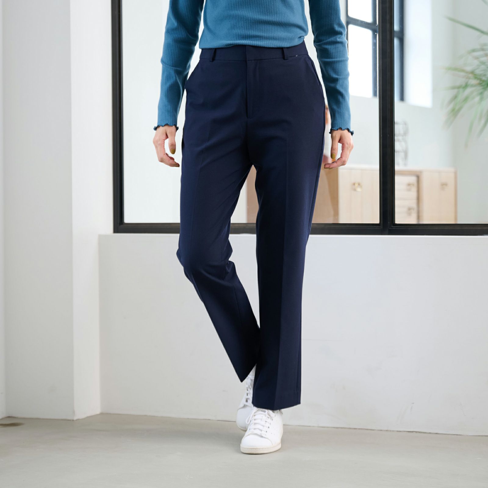 イージーケアストレートパンツ