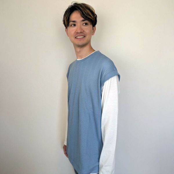 針抜きベスト風長袖Ｔシャツ