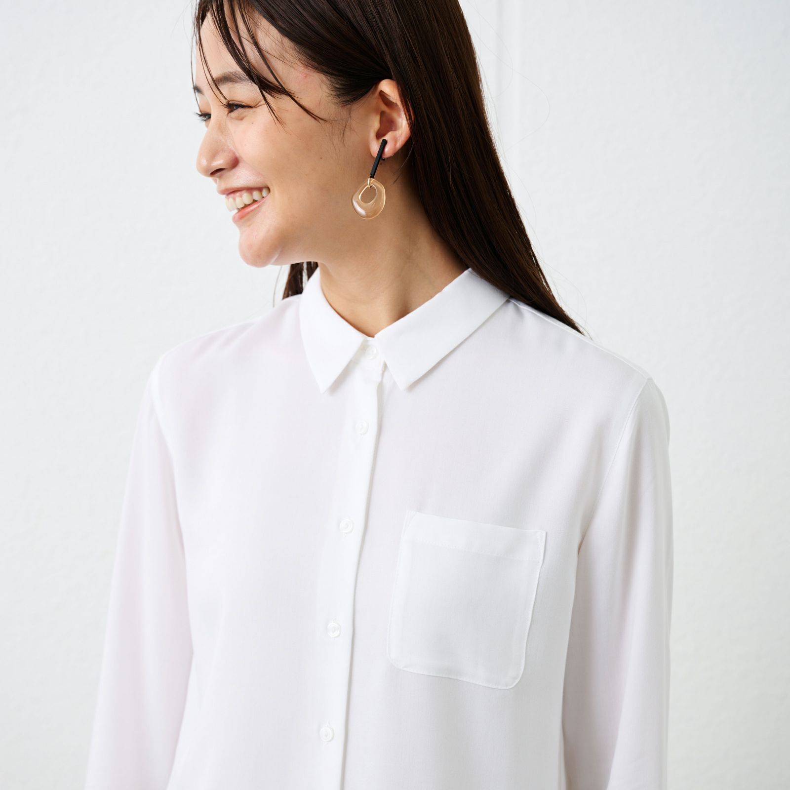 【オルスタ】イージーケアレーヨン混長袖レギュラーブラウス