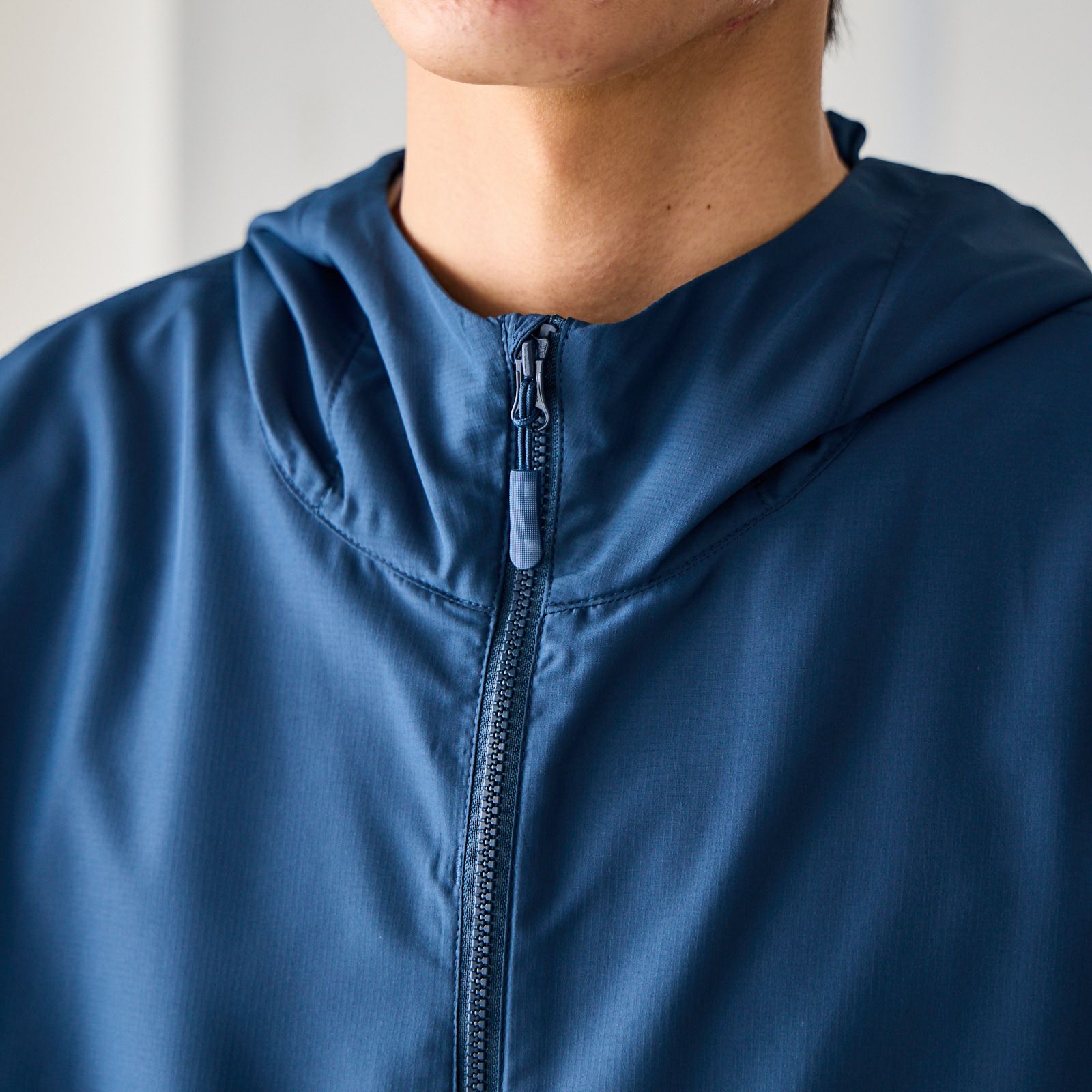 サンプロテクトはっ水ポケッタブルパーカー