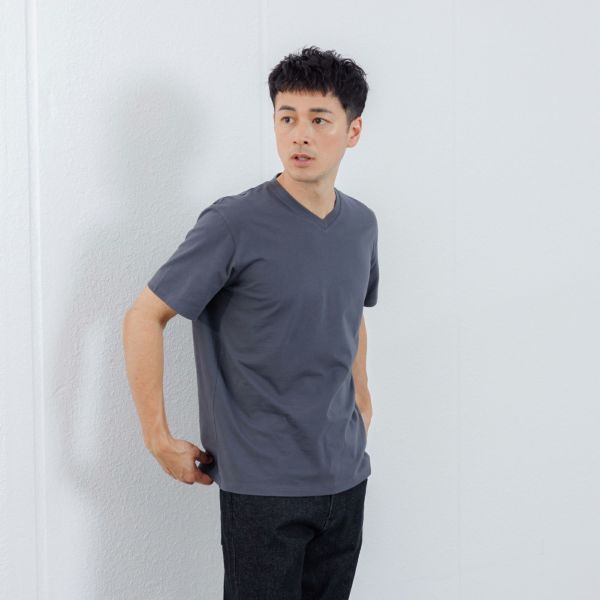 オーガニックコットン　無地Ｖネック半袖Ｔシャツ