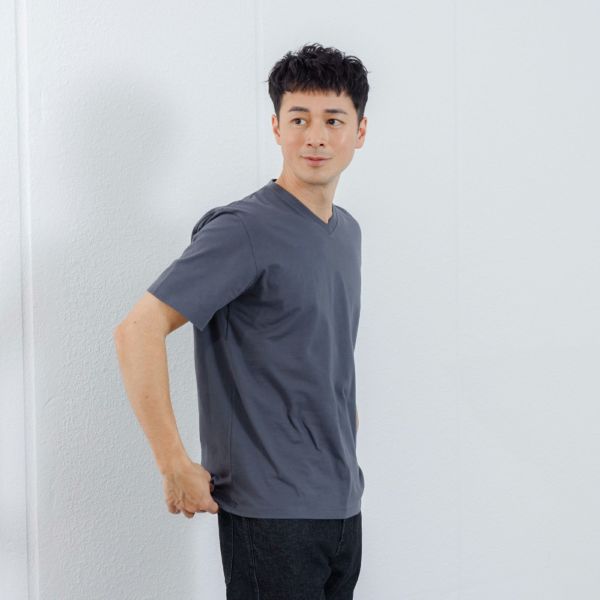 オーガニックコットン　無地Ｖネック半袖Ｔシャツ