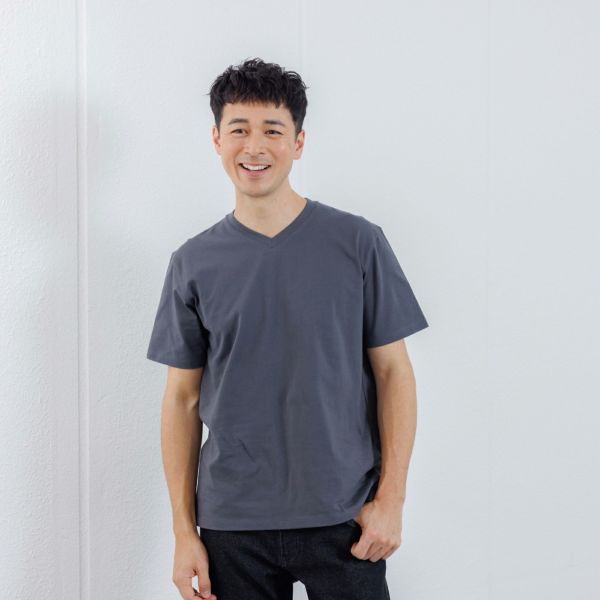 オーガニックコットン　無地Ｖネック半袖Ｔシャツ