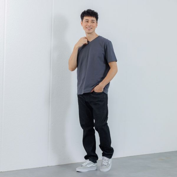 オーガニックコットン　無地Ｖネック半袖Ｔシャツ