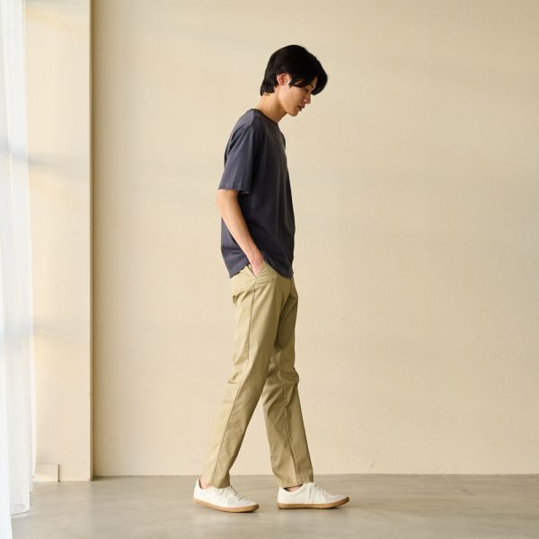 ピースフィットクール　レギュラーフィット　ストレッチチノ