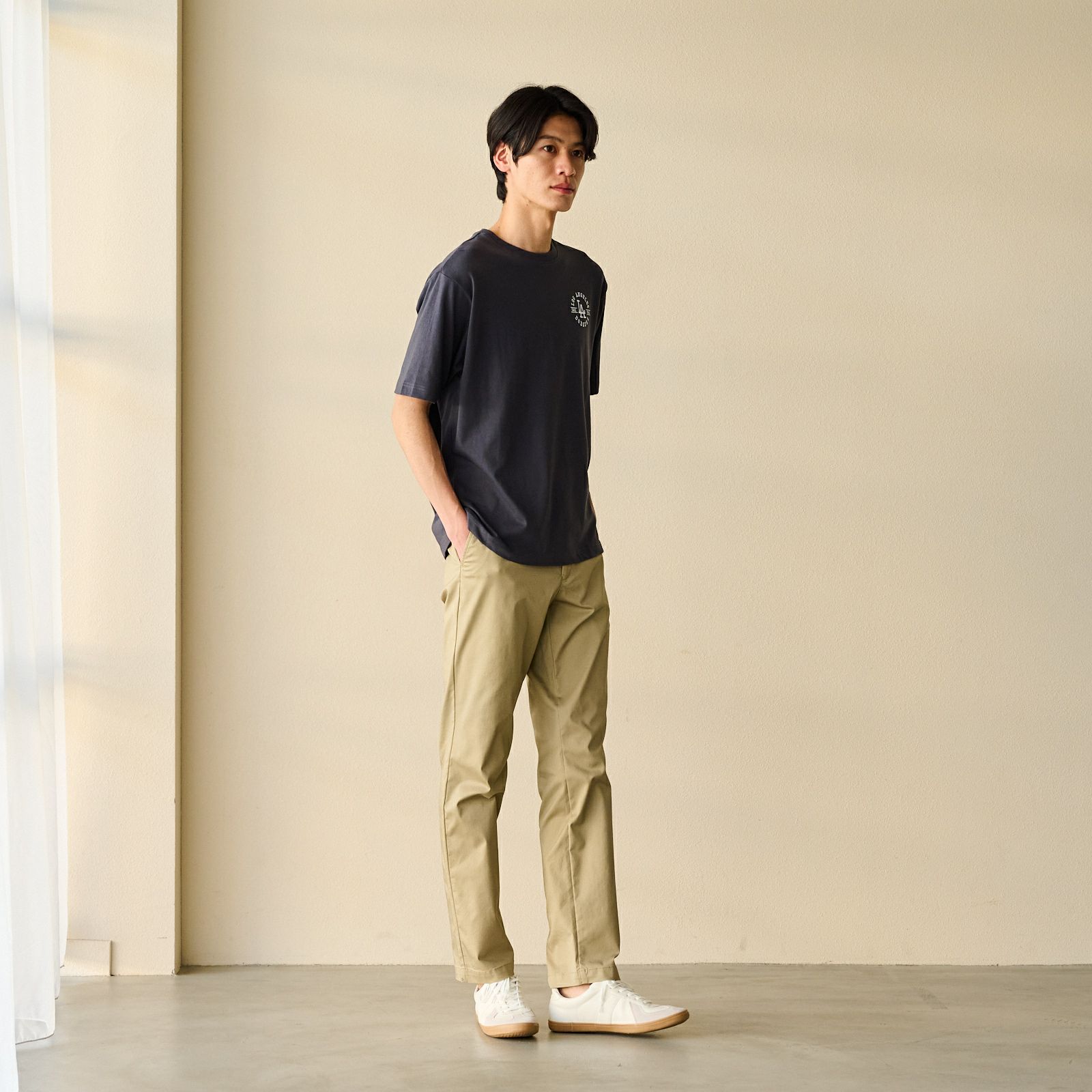ピースフィットクール　レギュラーフィット　ストレッチチノ