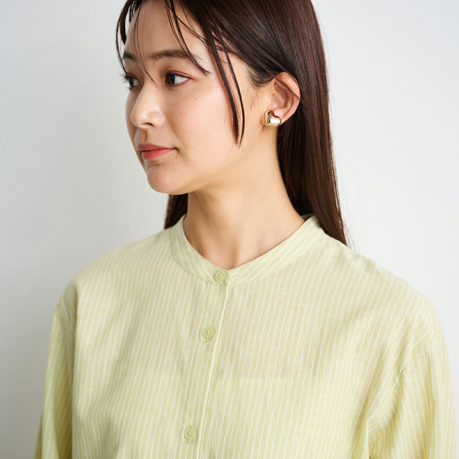 てまラク　綿麻７分袖スタンドブラウス