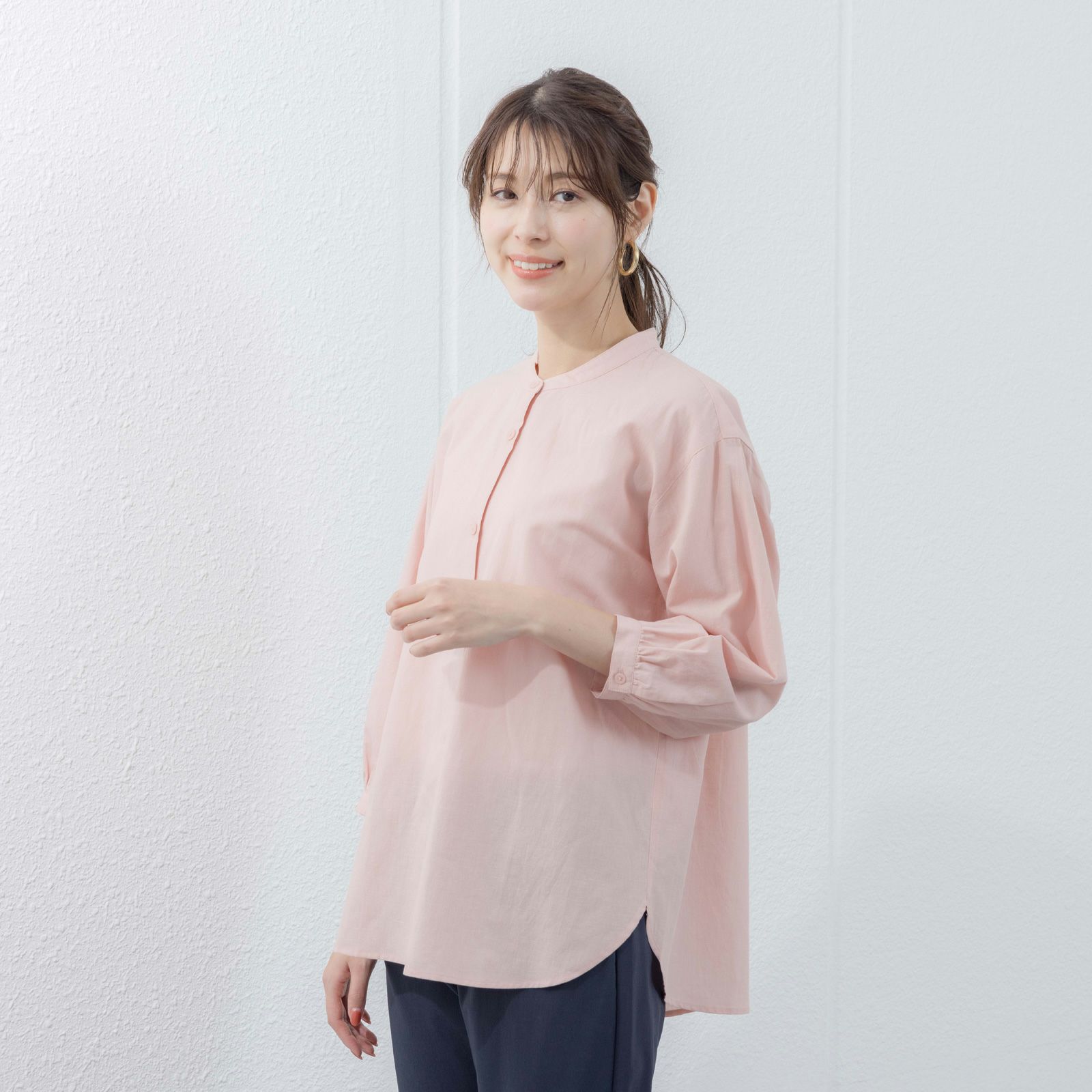 てまラク　綿麻７分袖スタンドブラウス