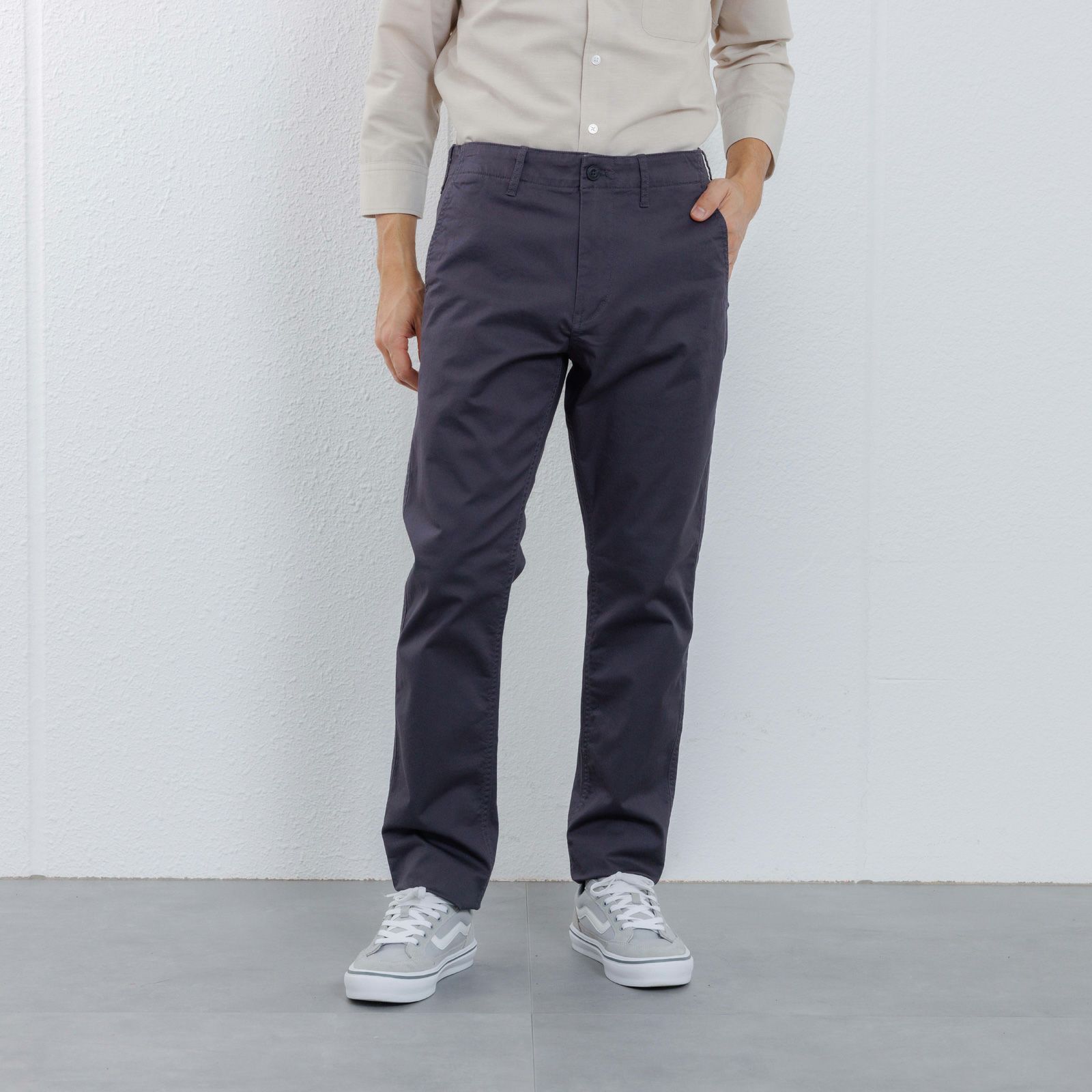 レギュラーフィット　タイセンタク　ストレッチパンツ