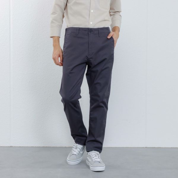 レギュラーフィット　タイセンタク　ストレッチパンツ