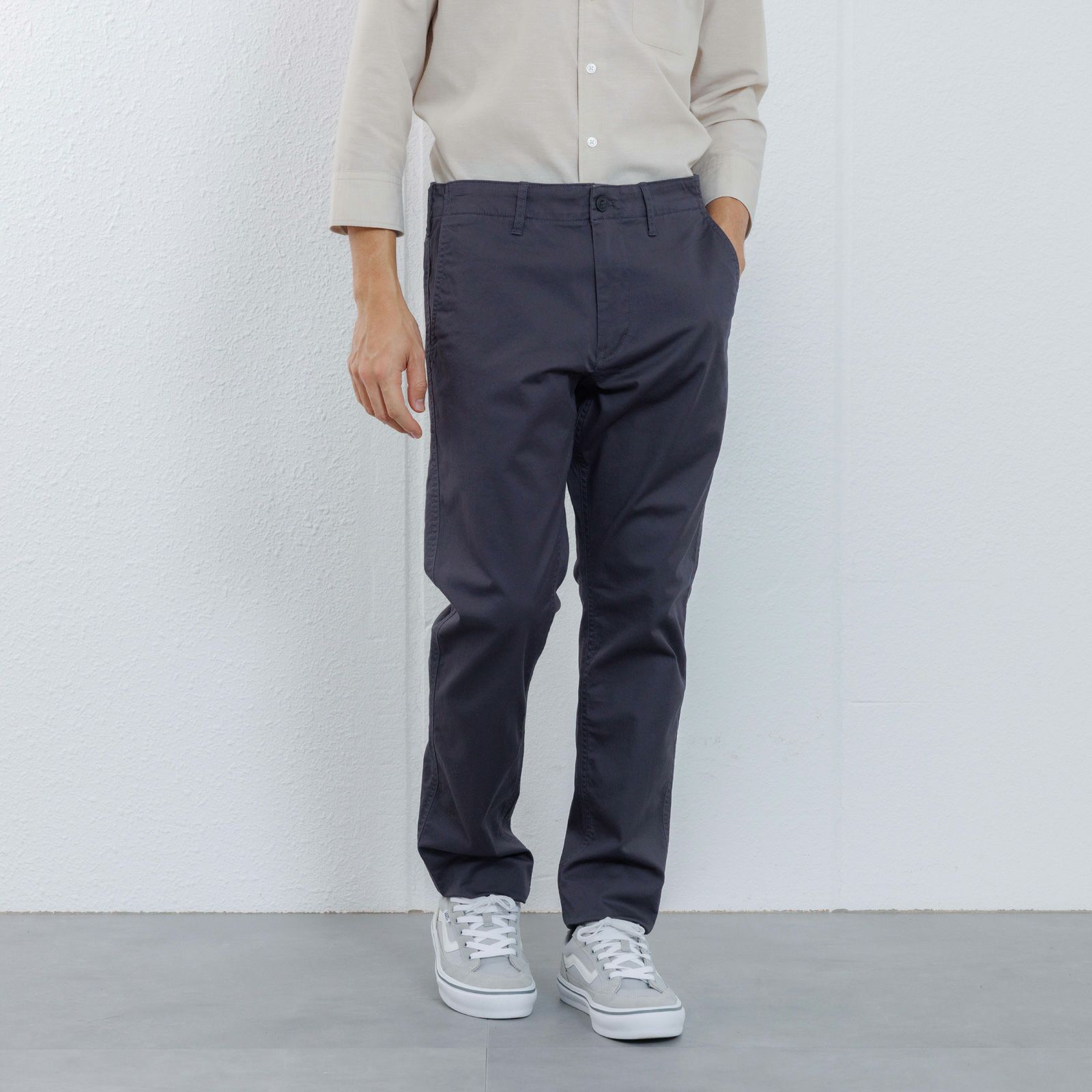 レギュラーフィット　タイセンタク　ストレッチパンツ