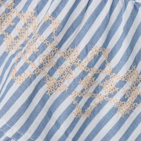 ストライプ　切替刺繍ブラウス
