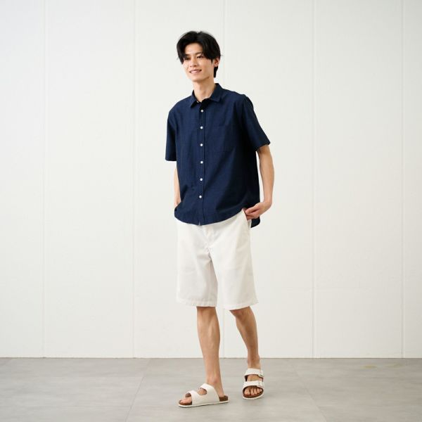 チノショートパンツ