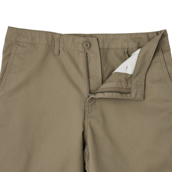チノショートパンツ