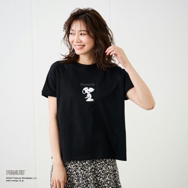 スヌーピー　プリントTシャツ（全身）
