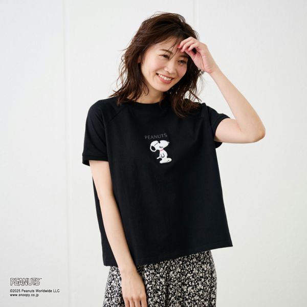 スヌーピー　プリントTシャツ（全身）
