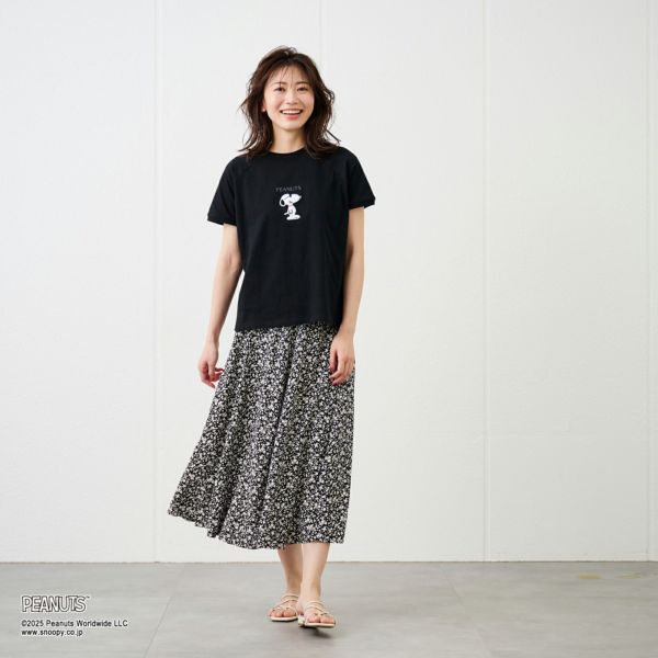 スヌーピー　プリントTシャツ（全身）