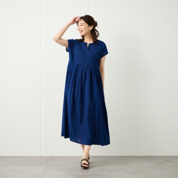 刺繍レースキーネックワンピース