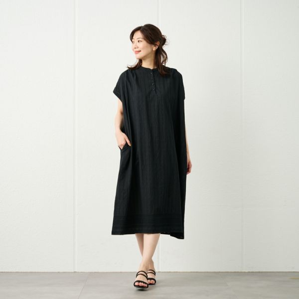 刺繍レースＡラインワンピース