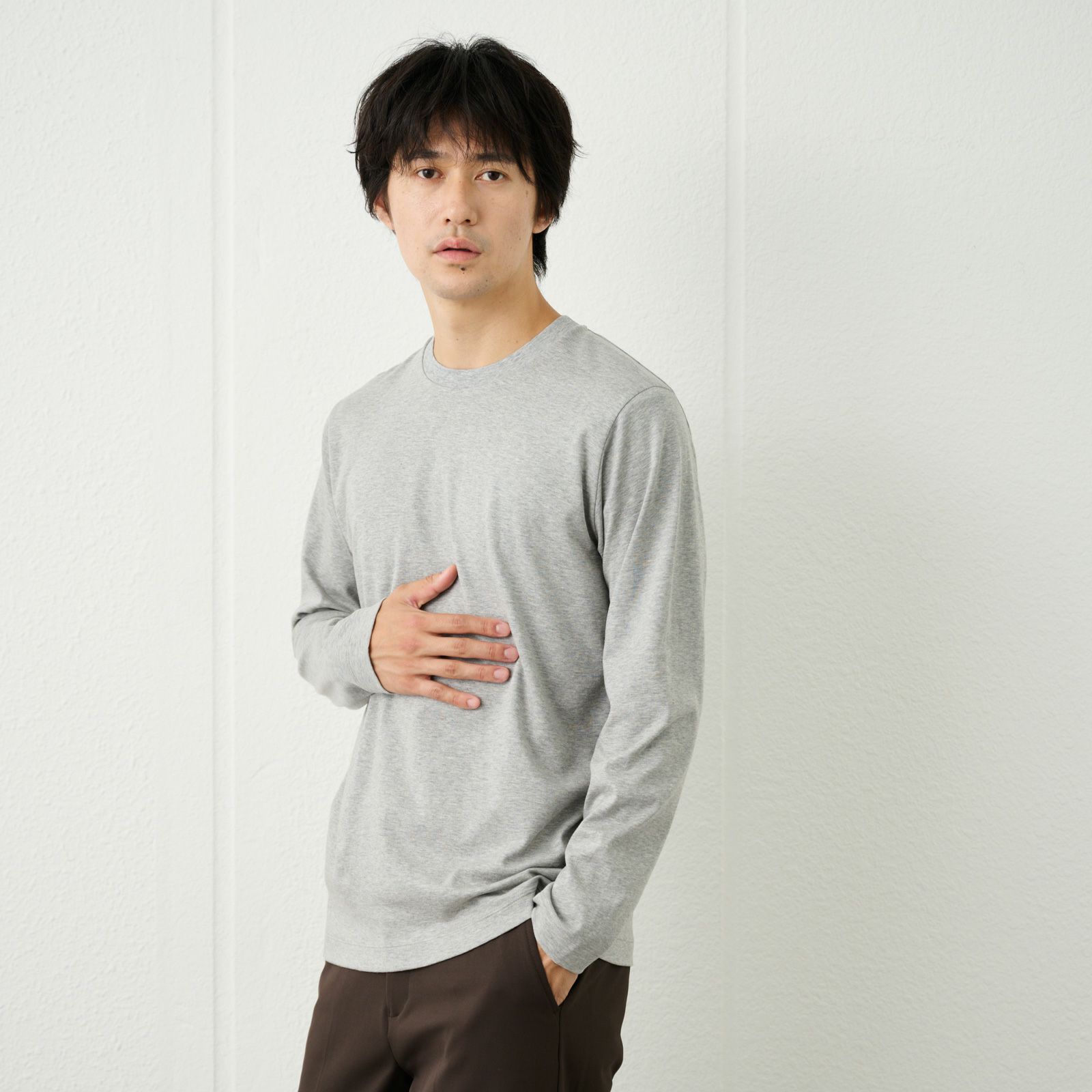 シルキータッチコットン　クルーネック長袖Tシャツ（無地）