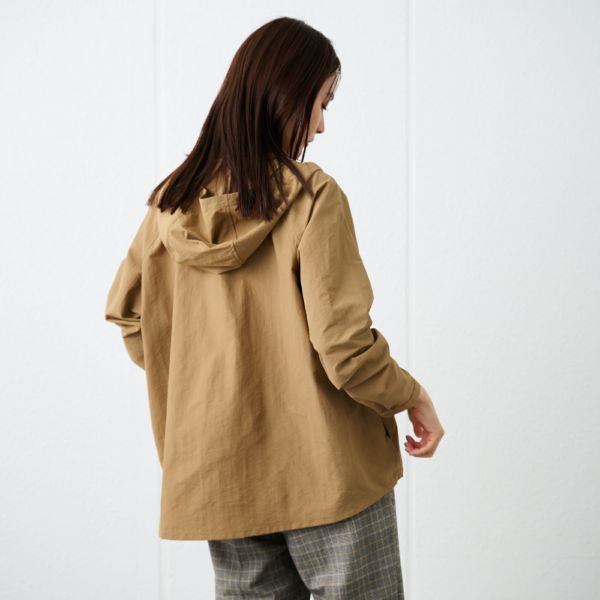 はっ水　ナイロンマウンテンパーカ