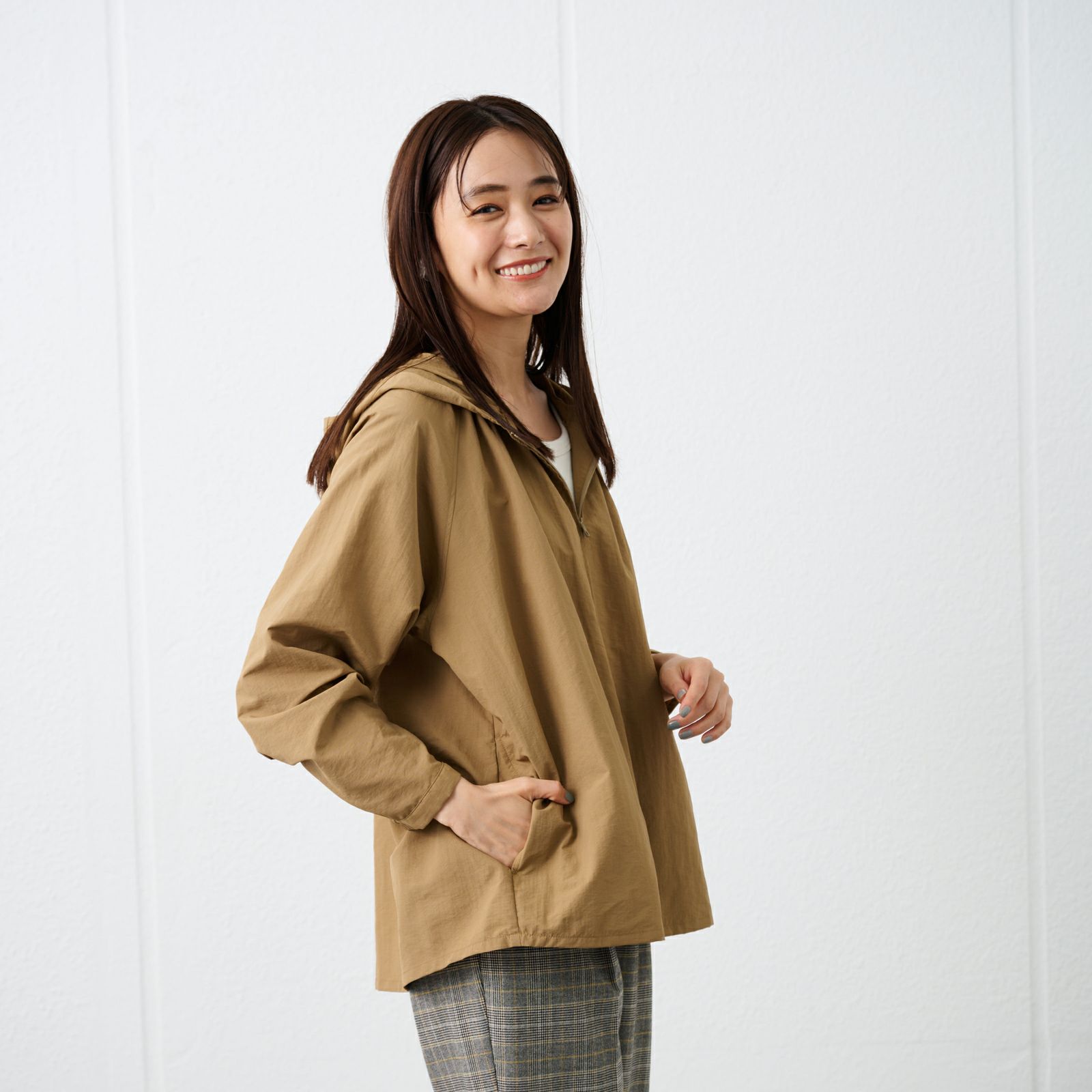 はっ水　ナイロンマウンテンパーカ