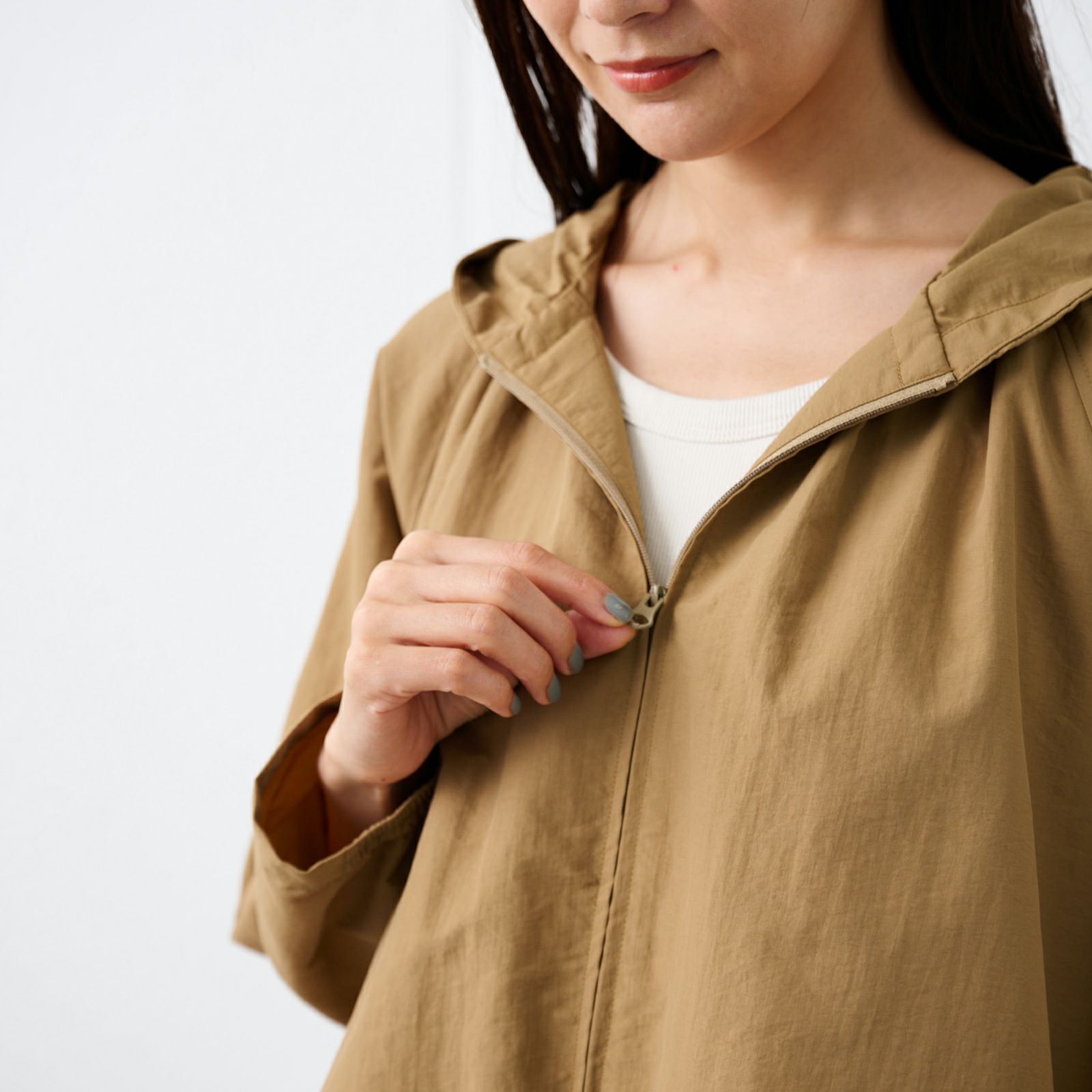 はっ水　ナイロンマウンテンパーカ