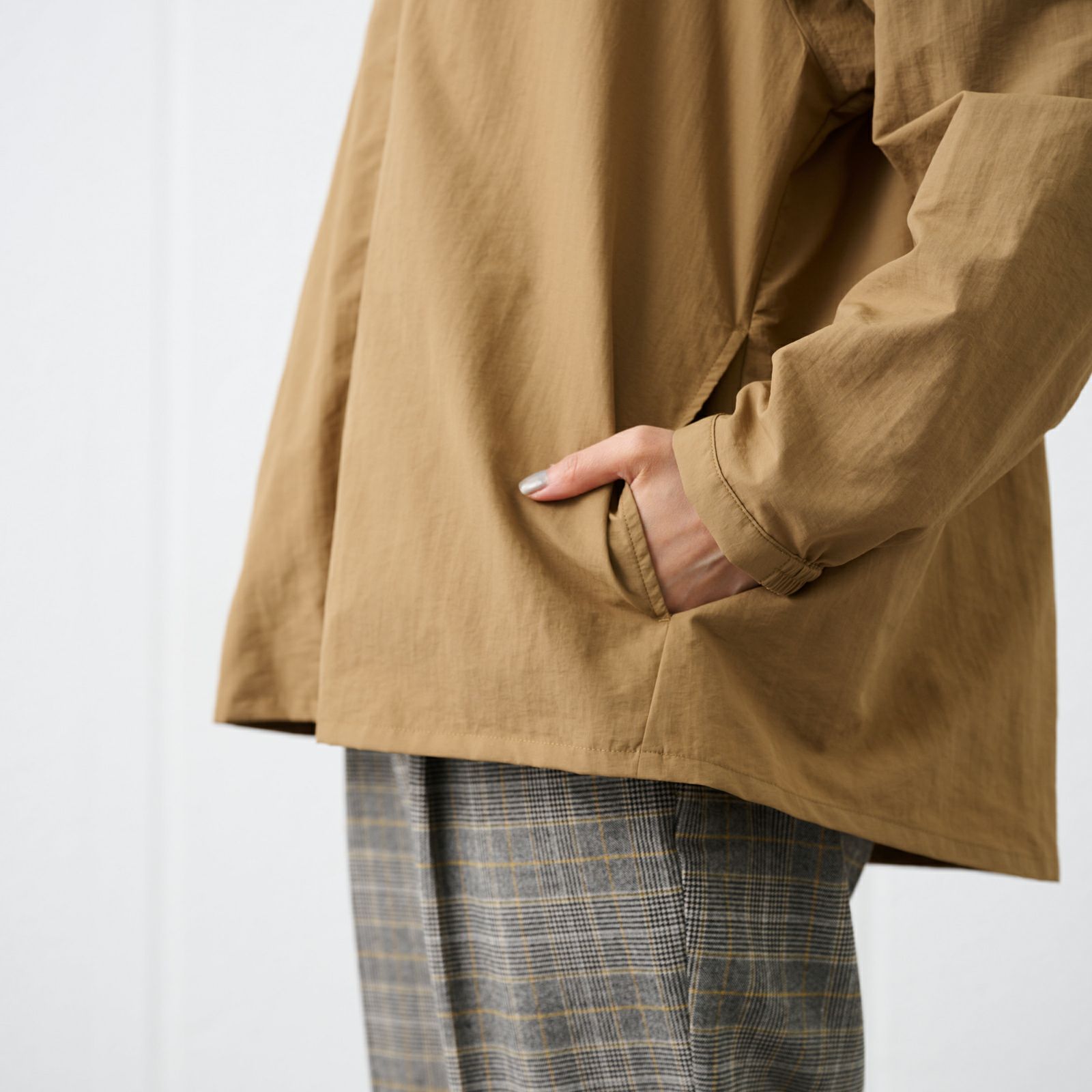 はっ水　ナイロンマウンテンパーカ