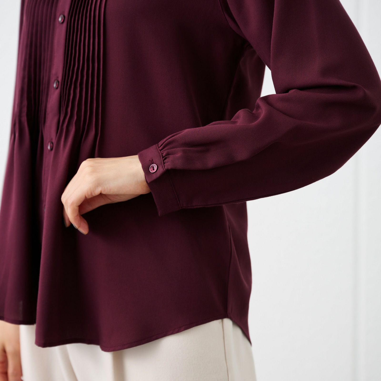 【オルスタ】イージーケア長袖ピンタックブラウス