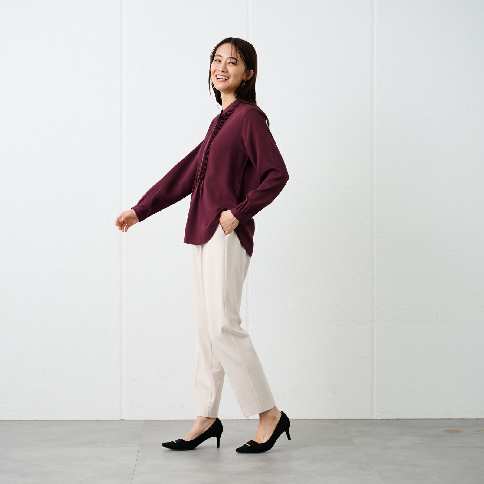 【オルスタ】イージーケア長袖ピンタックブラウス