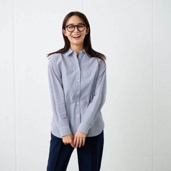 【てまラク】　綿混長袖レギュラーシャツ