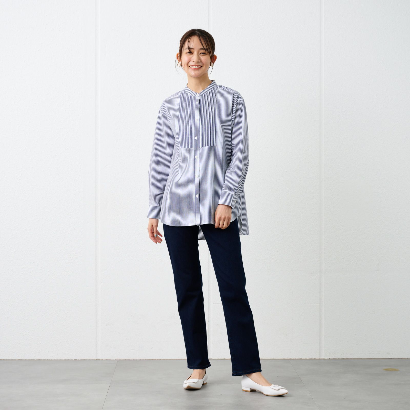 【てまラク】　綿混長袖バンドカラーミドルシャツ