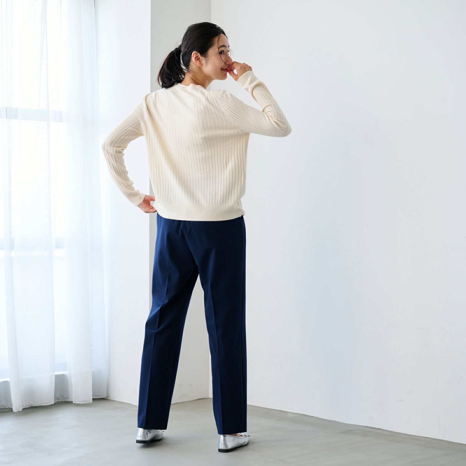 洗える・保温　シフォンタッチ　クルーネックカーディガン