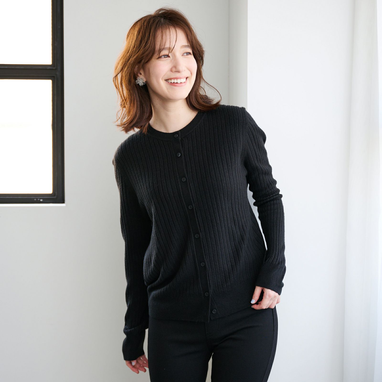 洗える・保温　シフォンタッチ　クルーネックカーディガン