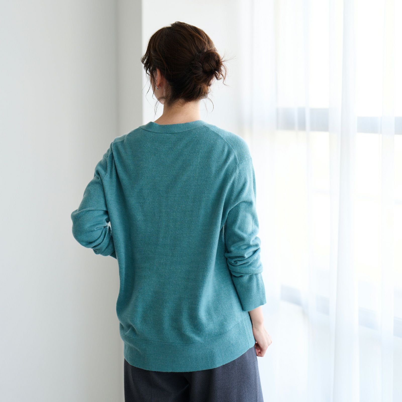 洗える・保温　シフォンタッチ　Vネックカーディガン