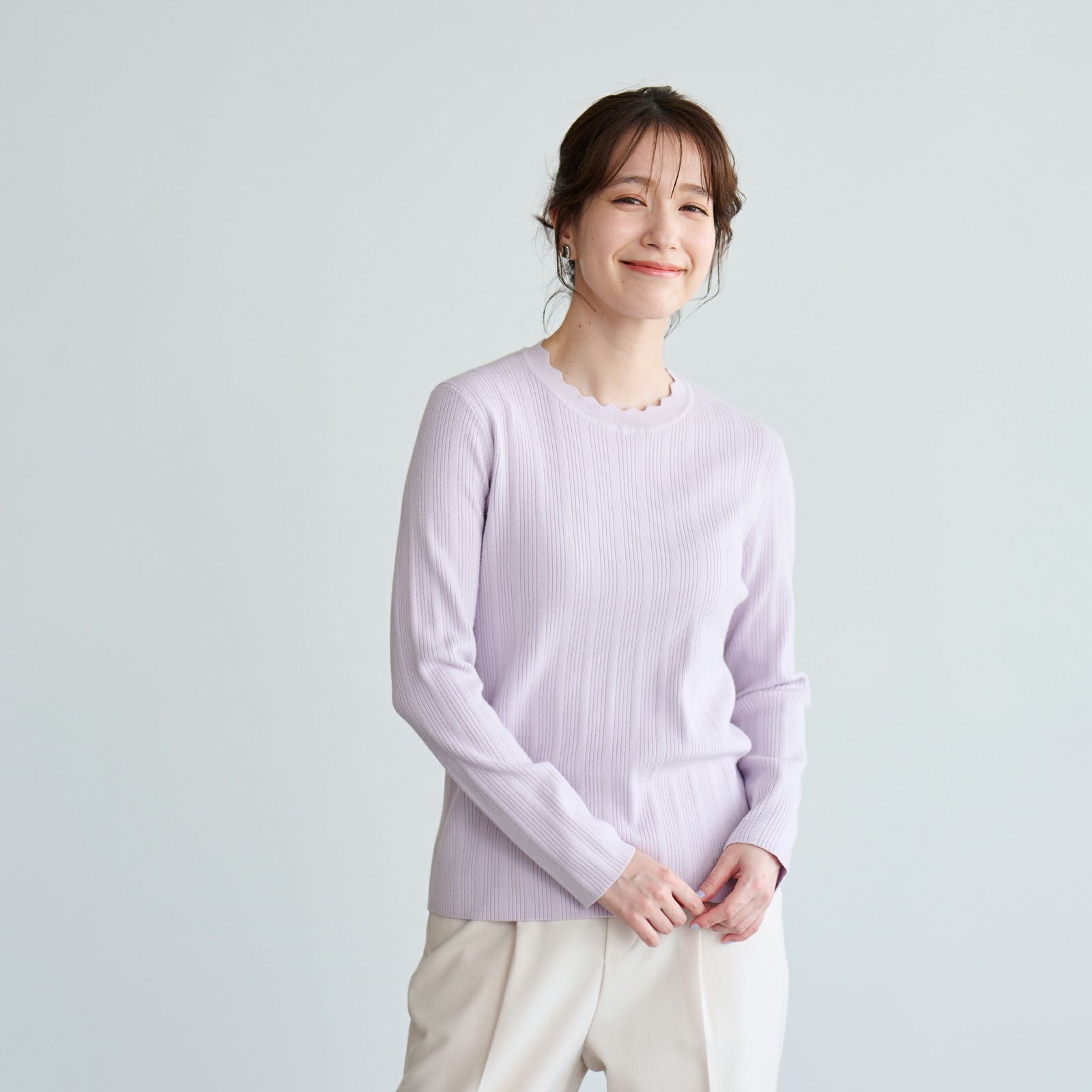 洗える・保温　マシュマロタッチスカラップネックプルオーバー