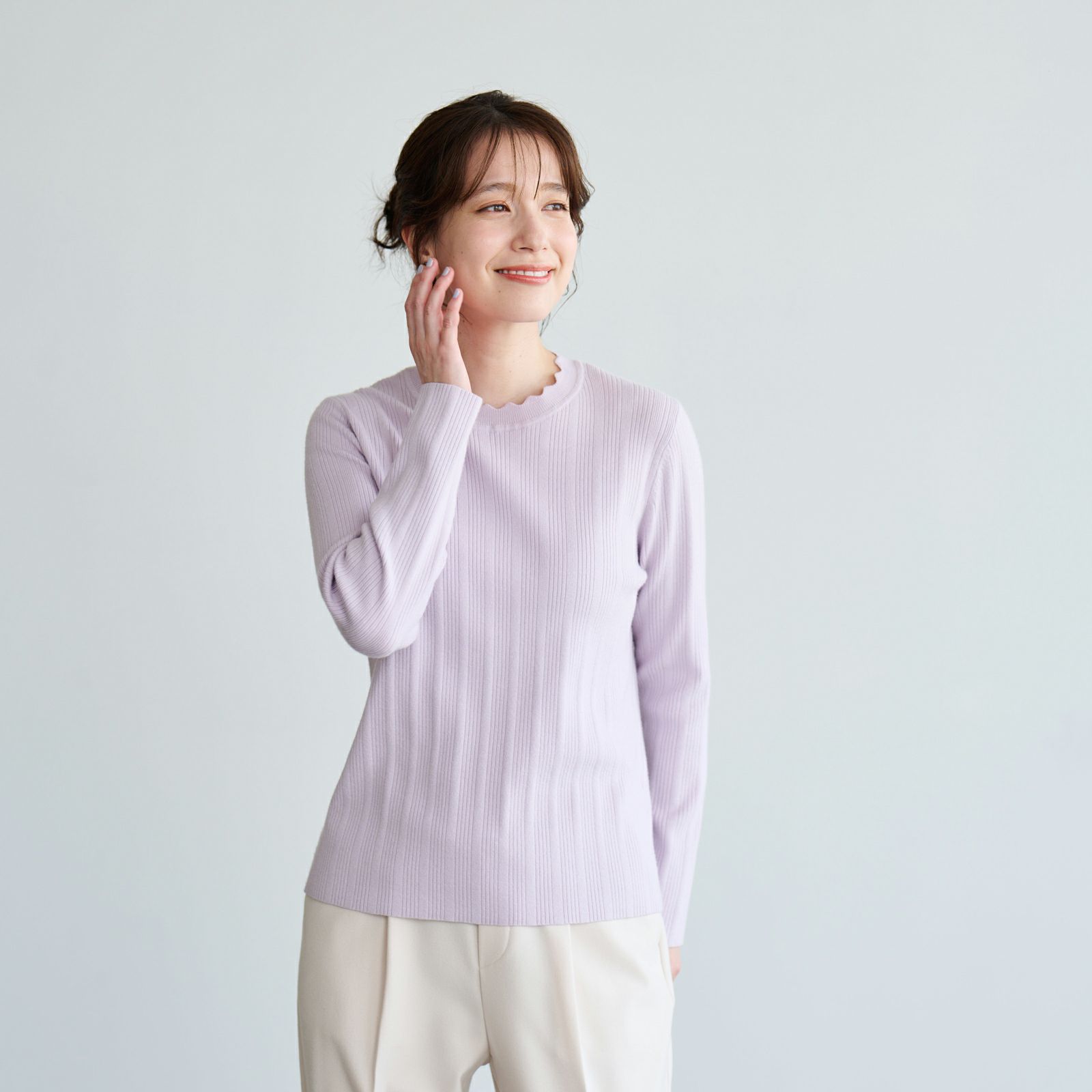 洗える・保温　マシュマロタッチスカラップネックプルオーバー