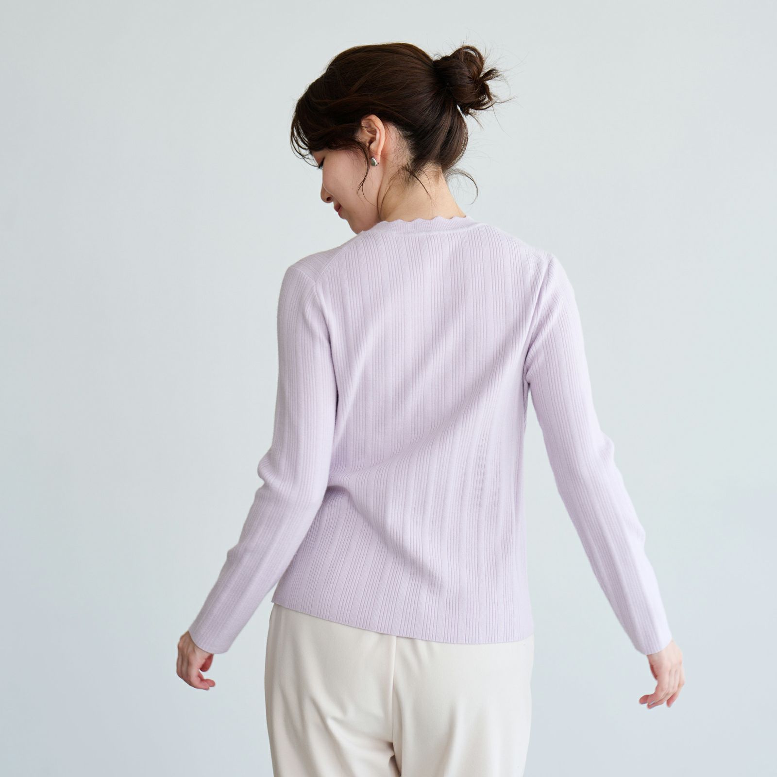 洗える・保温　マシュマロタッチスカラップネックプルオーバー