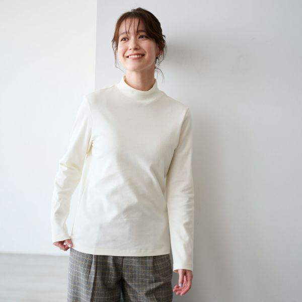 コットン１００起毛　ハイネック長袖Tシャツ