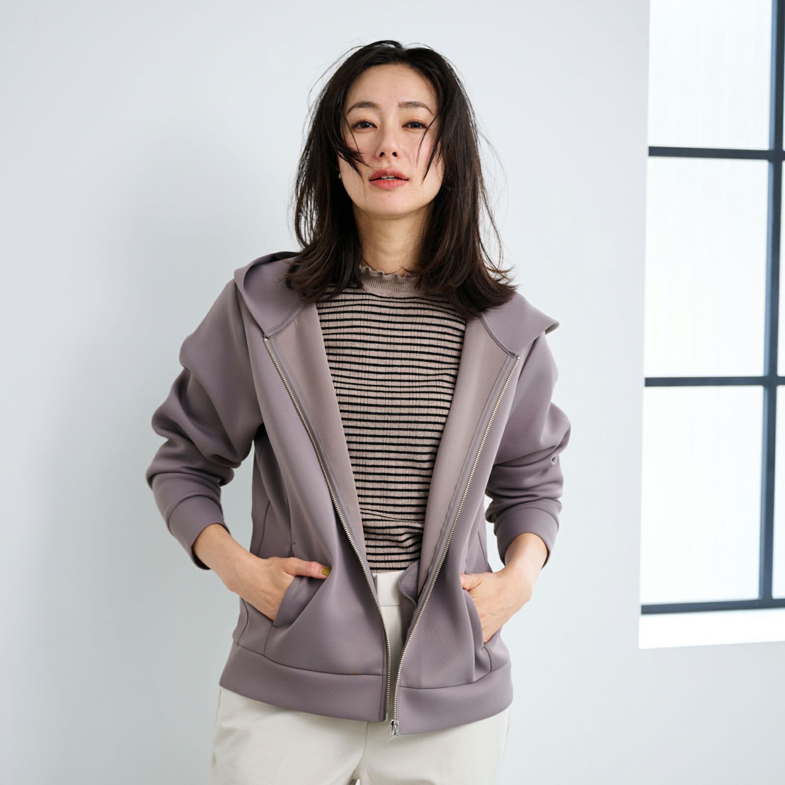 エアリースウェット　フルジップパーカ