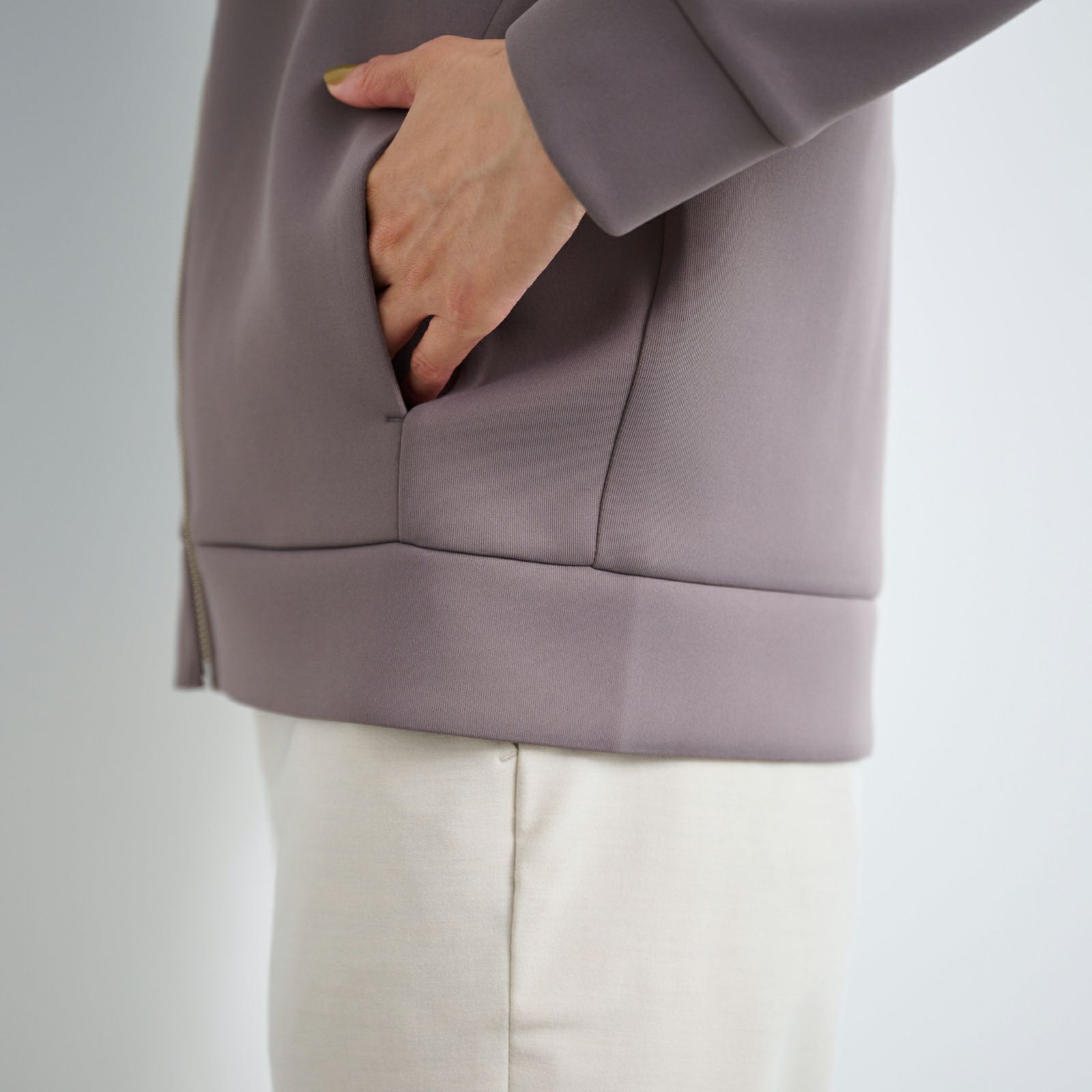 エアリースウェット　フルジップパーカ