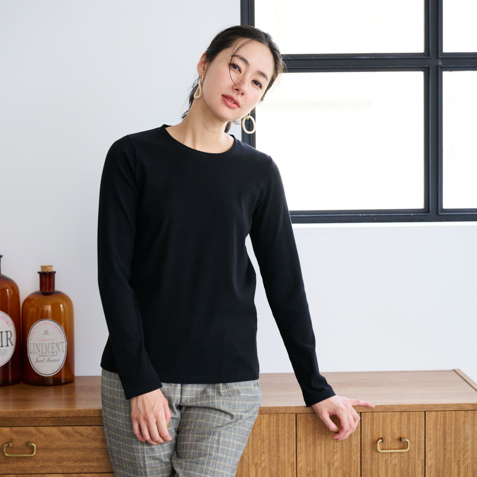 ピースフィットウォーム　うるおい加工クルーネック長袖Tシャツ