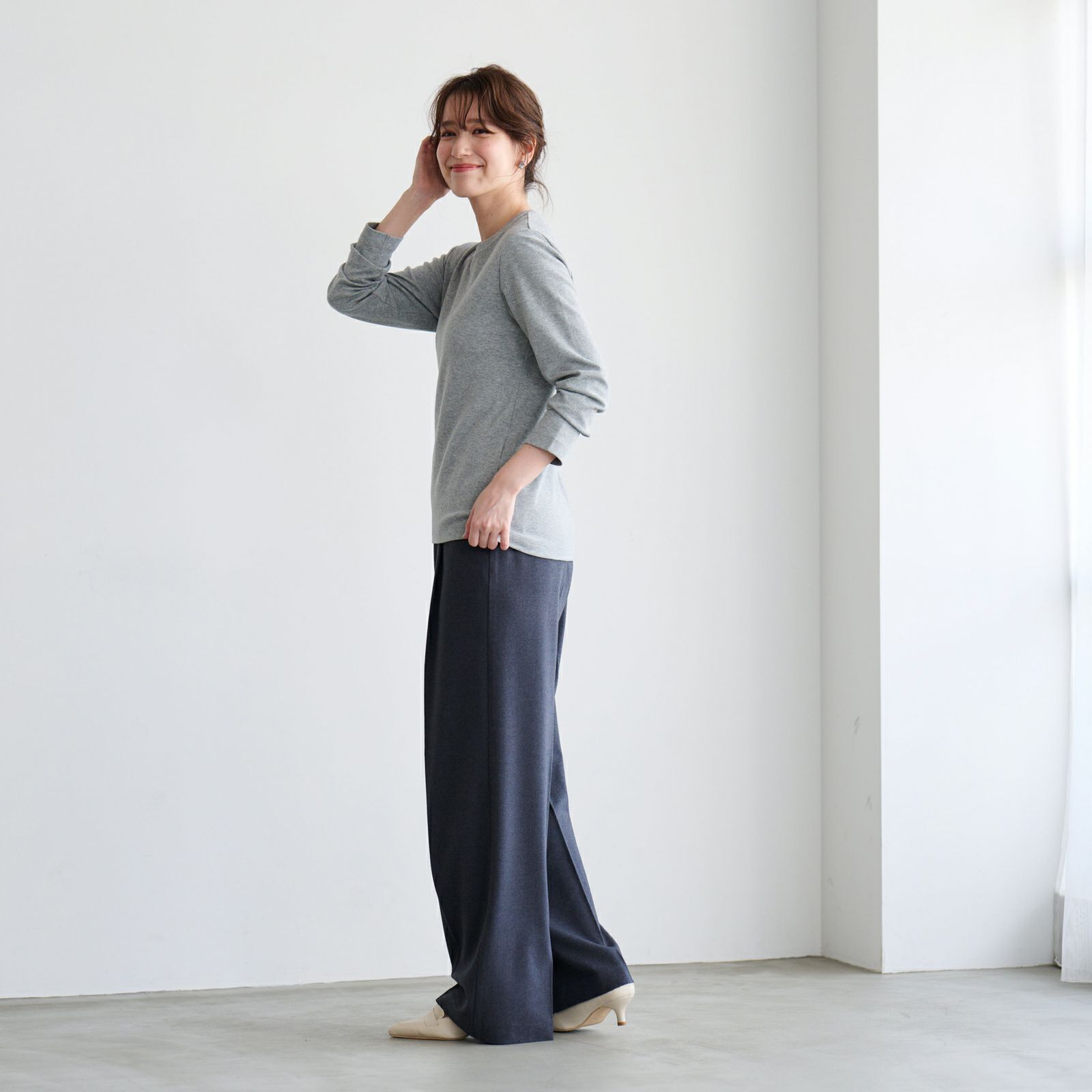 コットン１００起毛　クルーネック長袖Tシャツ